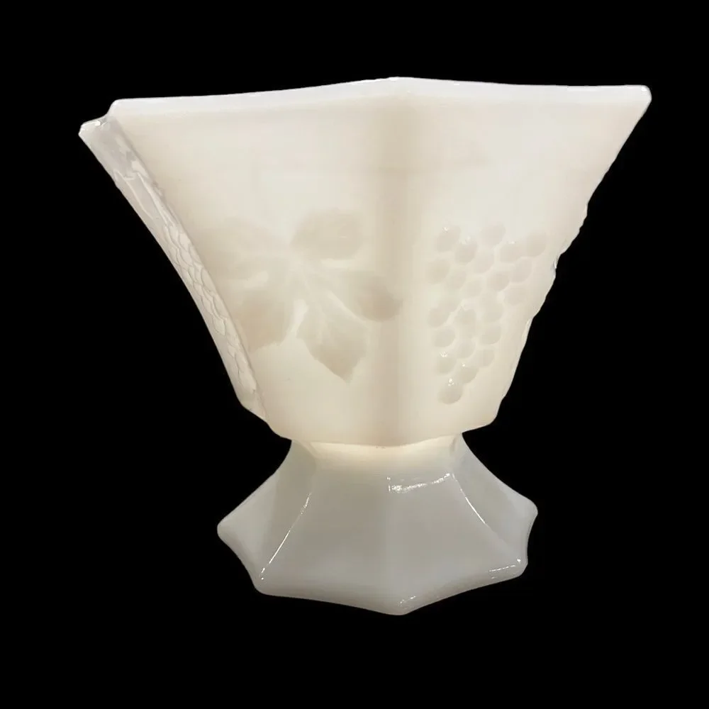 Vintage 1960s‎ Anchor Hocking Octagon Milk Glass Compote Candy Dish Grapes
